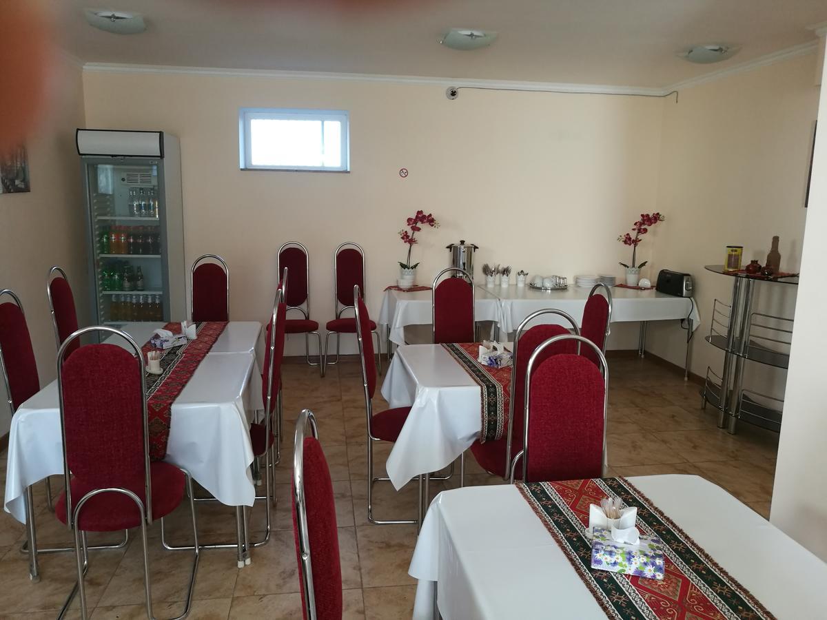 Ossanna Hotel Jerevan Eksteriør bilde